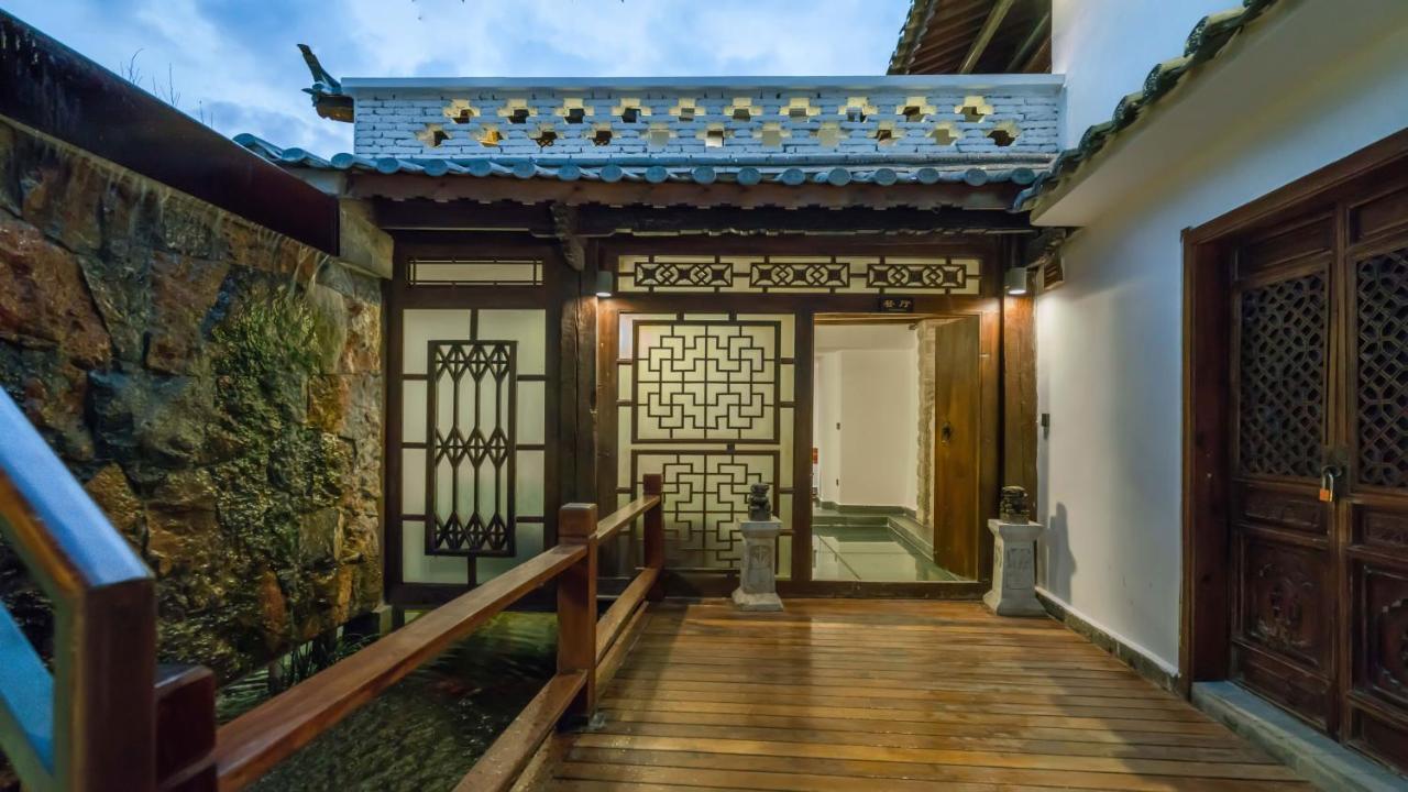 麗江市アーティスティック スイートアパートメント エクステリア 写真