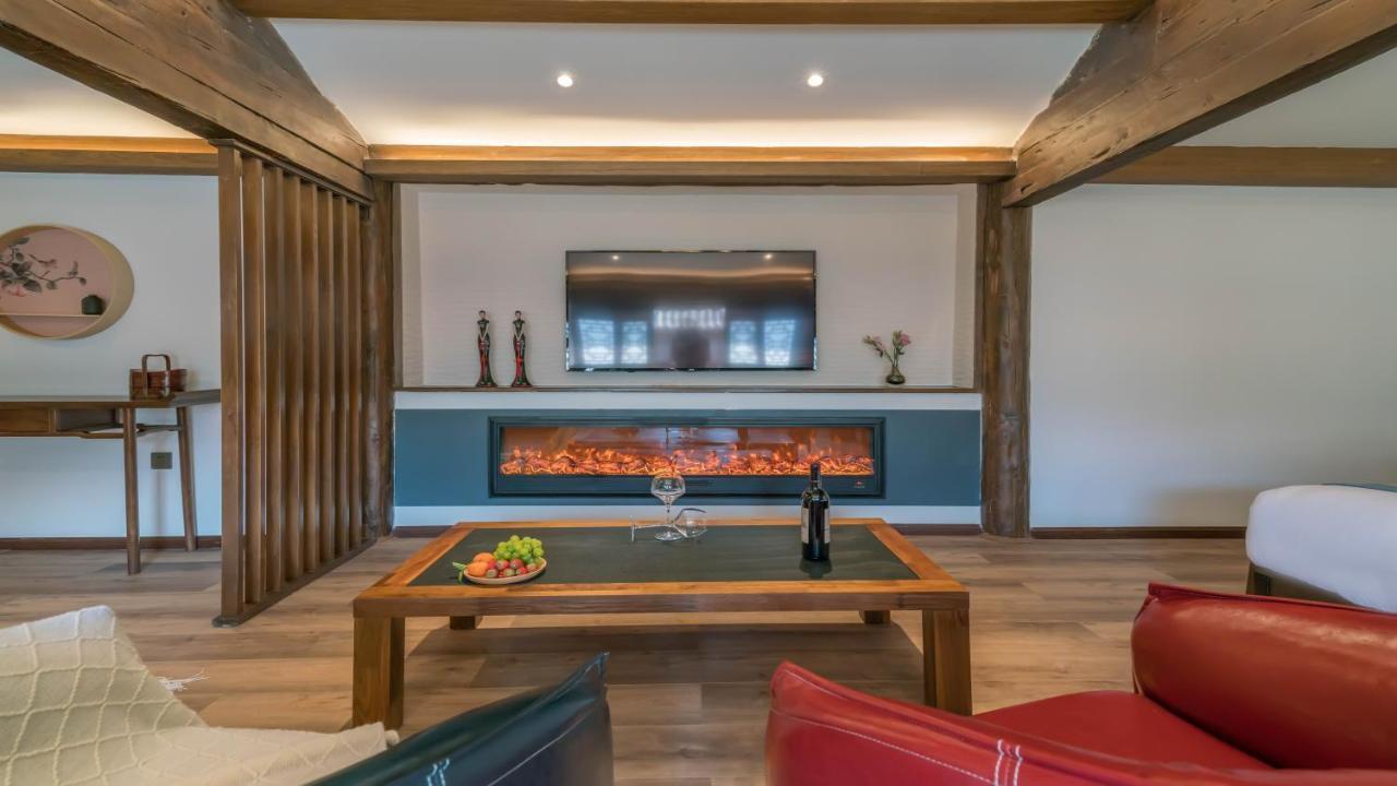 麗江市アーティスティック スイートアパートメント エクステリア 写真